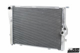 Do88 Chladič chladící kapaliny Radiator BMW M3 E90 E92 E93 S65B40 S65B44