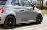 Maxton Design Prahové lišty Fiat 500 Abarth Facelift - černý lesklý lak
