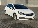 Maxton Design Prahové lišty Opel Astra K OPC-Line - černý lesklý lak