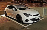 Maxton Design Spoiler předního nárazníku Opel Astra J OPC V.1 - černý lesklý lak