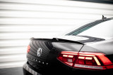 Maxton Design Lišta víka kufru VW Passat B8 Sedan Facelift - černý lesklý lak