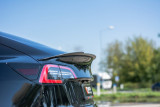 Maxton Design Nástavec zadního spoileru Tesla Model 3 - černý lesklý lak