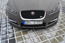 Maxton Design Spoiler předního nárazníku Jaguar XF Facelift S-Pack - černý lesklý lak