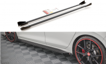 Maxton Design Zesílené prahové lišty s křidélky Racing VW Golf VIII GTI - černá