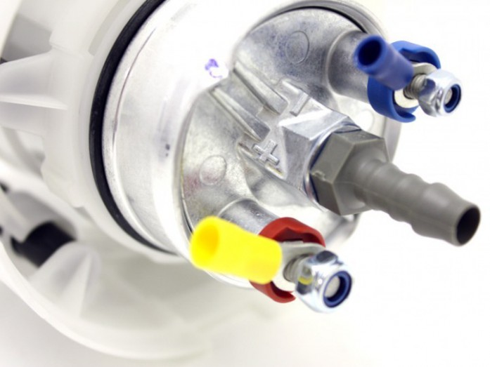 BOSCH 413 kit palivové pumpy pro AUDI S4 / RS4 2,7 BiTurbo