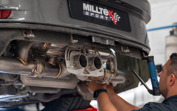 Catback výfuk Porsche 911 GT3 992 4.0L H6 Milltek Sport - Leštěné koncovky