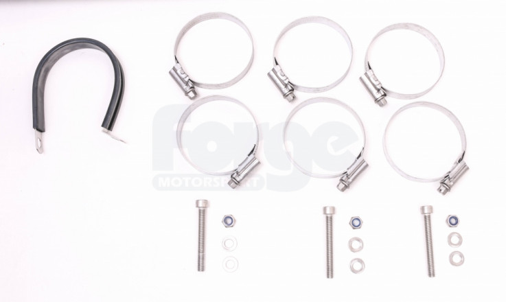 Forge Motorsport Intercooler kit pro Renault Clio Mk4 RS200 EDC - červená