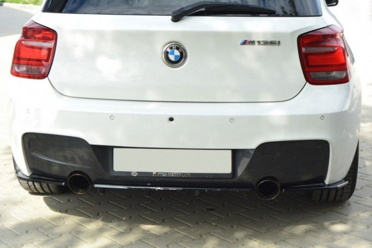 Maxton Design Spoiler zadního nárazníku s příčkami BMW 1 F20/F21 - černý lesklý lak
