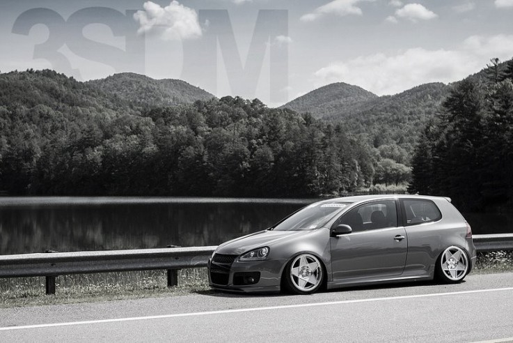 3SDM 0.05 Alu kola 8,5x19 5x100 ET35 Matně černé