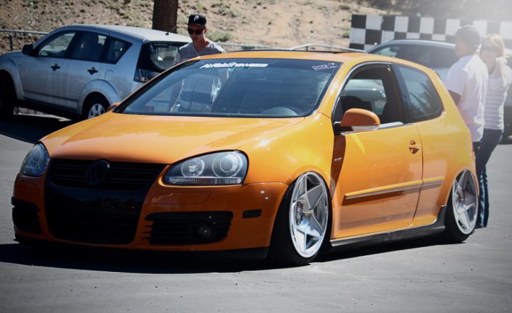 3SDM 0.05 Alu kola 8,5x19 5x100 ET35 Matně černé