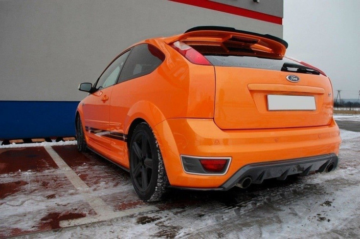 Maxton Design Boční lišty zadního nárazníku Ford Focus ST Mk2 V.2 - černý lesklý lak