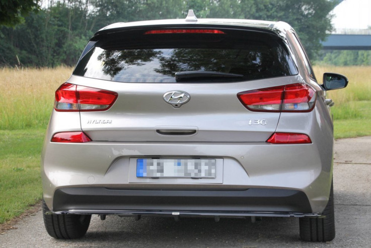 Maxton Design Spoiler zadního nárazníku s příčkami Hyundai I30 Mk3 - texturovaný plast