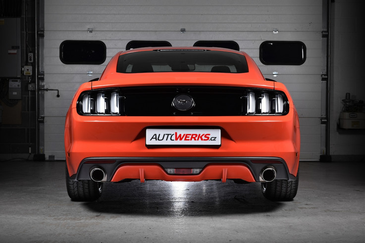 Catback výfuk Ford Mustang 5.0 V8 GT Milltek Sport - bez rezonátoru / titanově modré koncovky