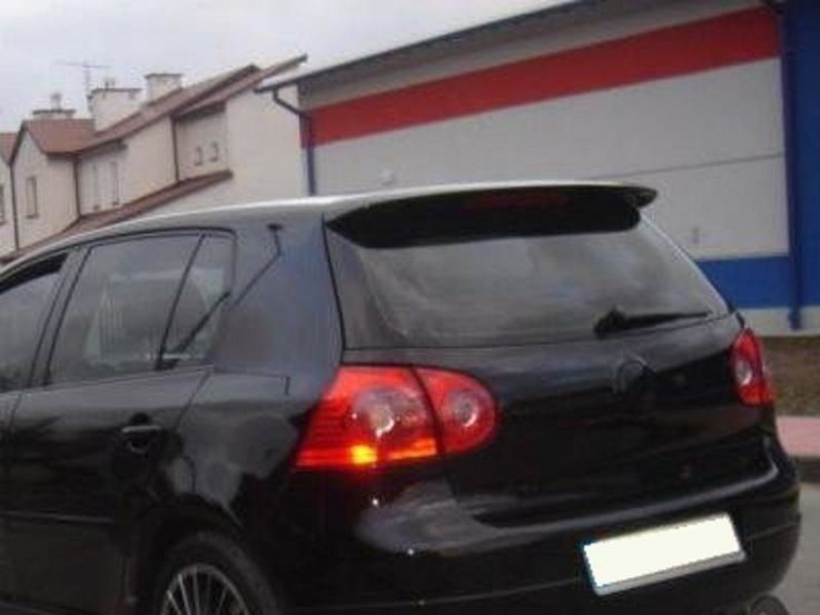 Maxton Design Nástavec střešního spoileru VW Golf V vzhled R32