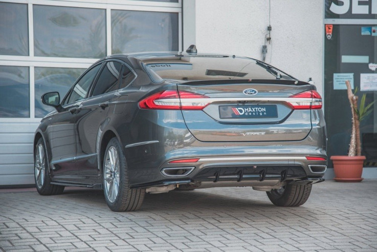 Maxton Design Spoiler zadního nárazníku Ford Mondeo Mk5 Vignale Facelift - karbon