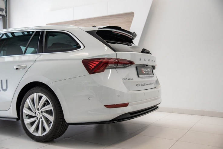 Maxton Design Nástavec střešního spoileru Škoda Octavia IV Combi - texturovaný plast