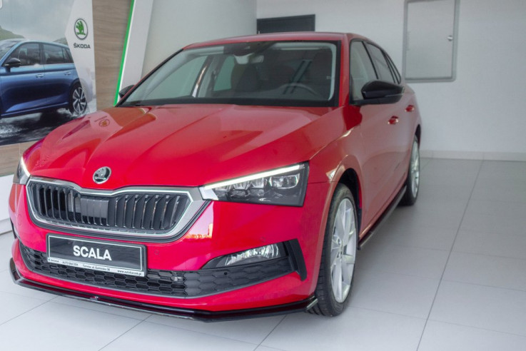 Maxton Design Prahové lišty Škoda Scala - texturovaný plast