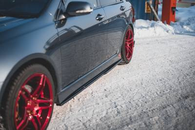 Maxton Design Prahové lišty Honda Accord Mk7 Type-S V.2 - texturovaný plast