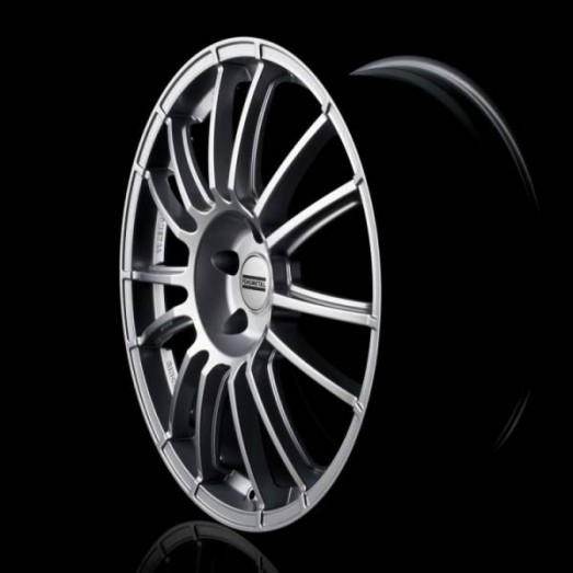 Fondmetal 9RR 18x8